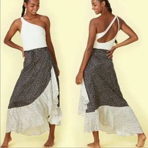 New without tags Summersalt Beach to Brunch coverup wrap skirt